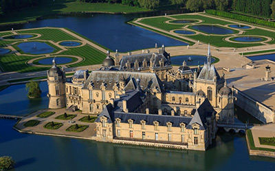 The Champagne and Châteaux Tour